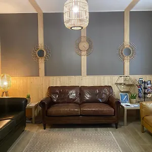  Hostel Bohobos