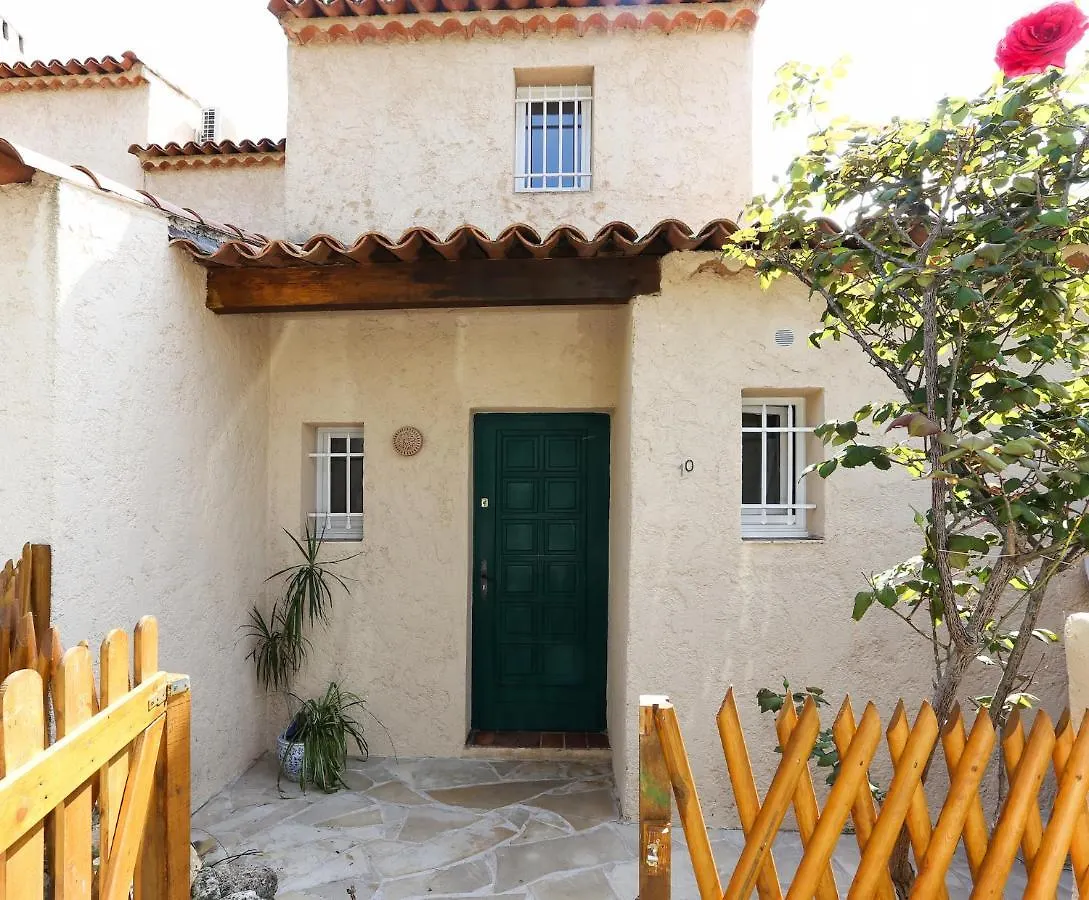 Suquette Charming Provencal House In Antibes With Nice Terrace, Garden And Pool Access