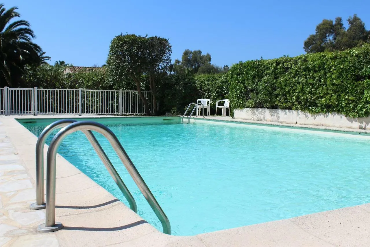 Suquette Charming Provencal House In Antibes With Nice Terrace, Garden And Pool Access 0*,
